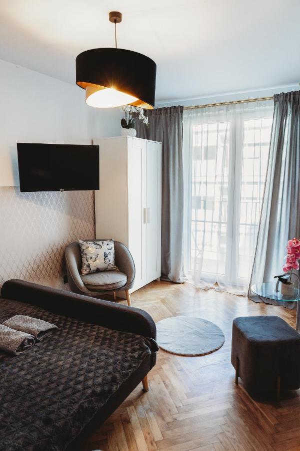 Clicktheflat Jasna Palace Of Culture Apart Rooms 华沙 外观 照片