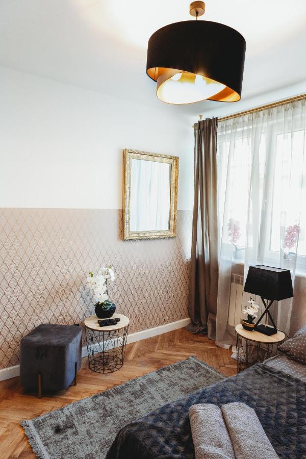 Clicktheflat Jasna Palace Of Culture Apart Rooms 华沙 外观 照片
